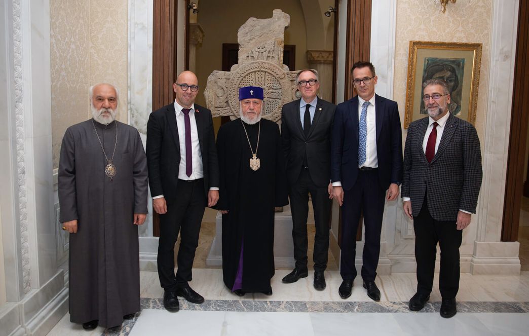 The Catholicos of All Armenians Received Members of the Switzerland-Armenia friendship group