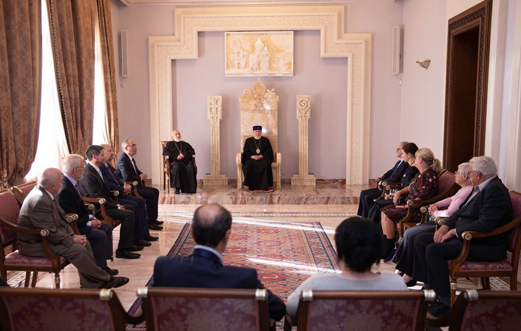 The Catholicos of All Armenians Received Members of the USA Rotary Club
