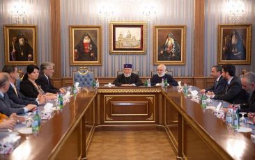 The Catholicos of All Armenians Received the Members of the Argentina-Armenia Friendship Group