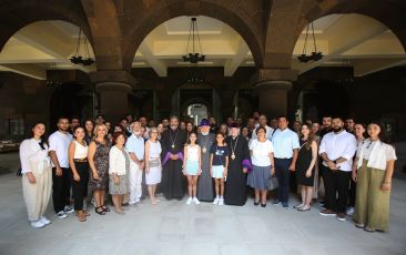 The Catholicos of All Armenians Received Members of the "Maral" song-dance Ensemble of Constantinople