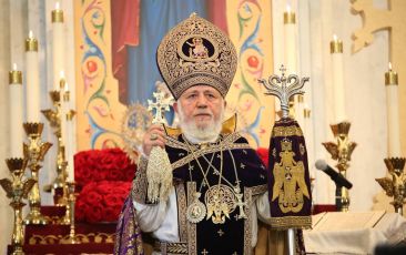 Catholicos of All Armenians Congratulates President Vladimir Putin
