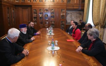 The Catholicos of All Armenians Received the WCC Delegation