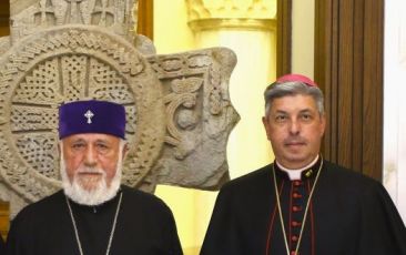The Catholicos of All Armenians Had a Farewell Meeting with the Apostolic Nuncio of the Holy See