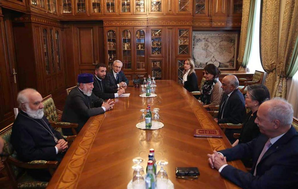 The Catholicos of All Armenians Received the Laureate of the 2022 RA State Award in the Field of Information Technologies