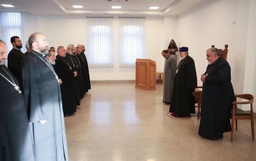 The Catholicos of All Armenians Met with the Clergymen who completed the Priest Accelerated Course at the Mother See