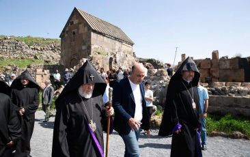 The Catholicos of All Armenians visited the Saint Sargis monastery complex of Ushi community of Aragatsotn Diocese