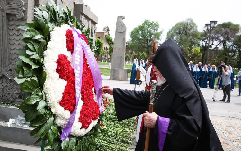 Commemoration Services for the Holy Martyrs of the Armenian Genocide at the Mother See