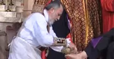 Ամենայն Հայոց Կաթողիկոսը Մայր Աթոռում հանդիսապետեց Ոտնլվայի արարողությունը 2011