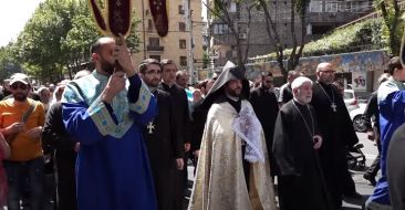 Pilgrimage of Repentance with the Relic of the Lord's Cross