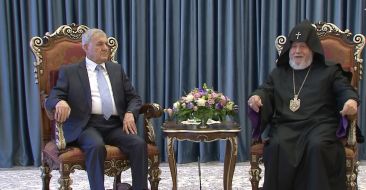 The Catholicos of All Armenians received the President of the Republic of Iraq